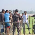 भारत-बांग्लादेश सीमा विवाद: अवैध प्रवासियों की वापसी पर बांग्लादेश की आपत्ति, भारत ने क़ानूनी प्रक्रिया पर दिया ज़ोर