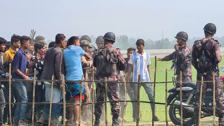 भारत-बांग्लादेश सीमा विवाद: अवैध प्रवासियों की वापसी पर बांग्लादेश की आपत्ति, भारत ने क़ानूनी प्रक्रिया पर दिया ज़ोर