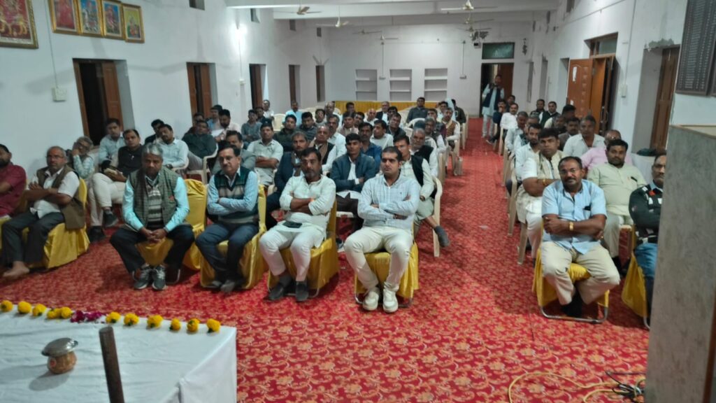 पंच परिवर्तन से भारत के परम वैभव की दिव्य यात्रा में हर व्यक्ति का योगदान महत्वपूर्ण - विजयानंद जी 1 1000006153