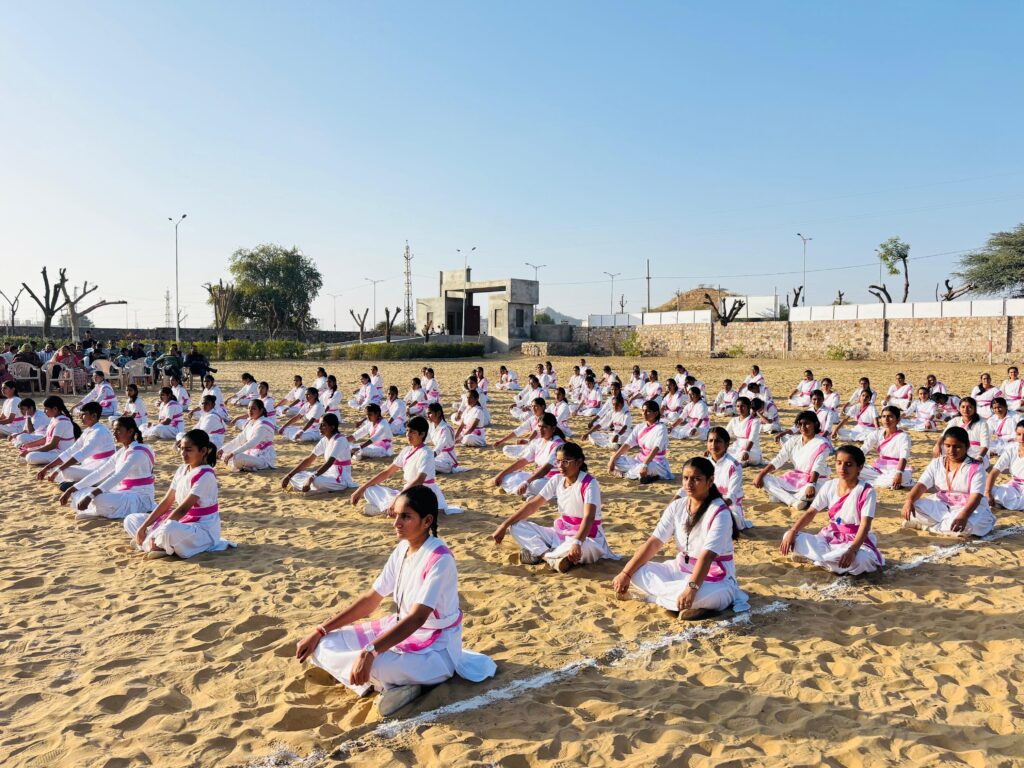 बाड़मेर में राष्ट्र सेविका समिति के 7 दिवसीय प्रारंभिक शिक्षा वर्ग का समापन 2 1000022956