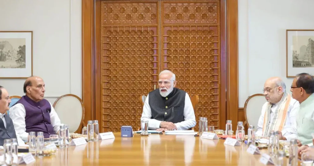 भारत पर बढ़ती निगरानी: पश्चिम एशिया संकट के बीच दिल्ली अलर्ट मोड में