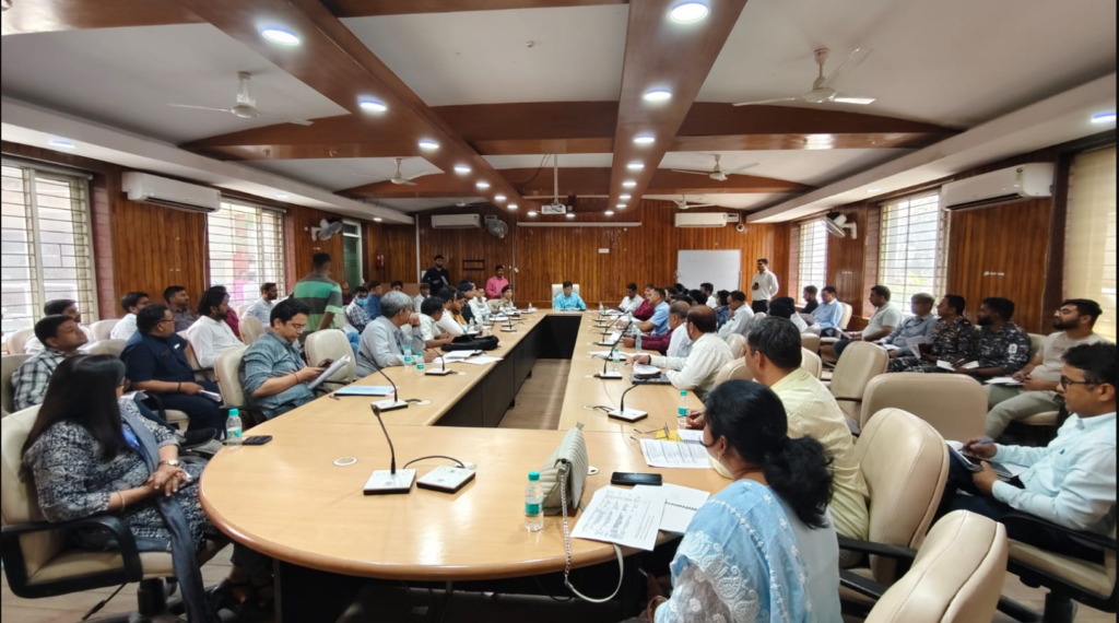 नंद नगरी में अजय कुमार की अध्यक्षता में टेबल टॉप एक्सरसाइज: दिल्ली में 2 अप्रैल को दुश्मन हमले पर सिविल डिफेंस मॉक ड्रिल की तैयारी पूरी