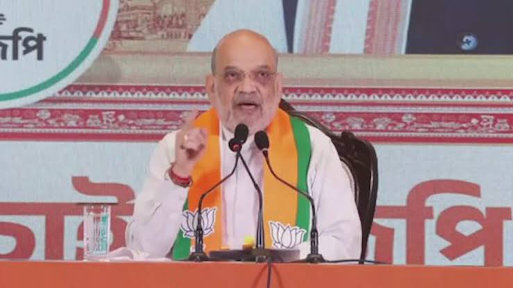 अमित शाह का कड़ा रुख: “20 साल विपक्ष में रह लेंगे, लेकिन बाबरी मस्जिद बनाने वाले से हाथ नहीं मिलाएंगे”